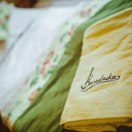 Bundowka- Goscinne - Znizki Na Termy - Stoki Narciarskie - Sniadania Homestay *