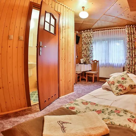 Bundowka- Goscinne - Znizki Na Termy - Stoki Narciarskie - Sniadania Homestay